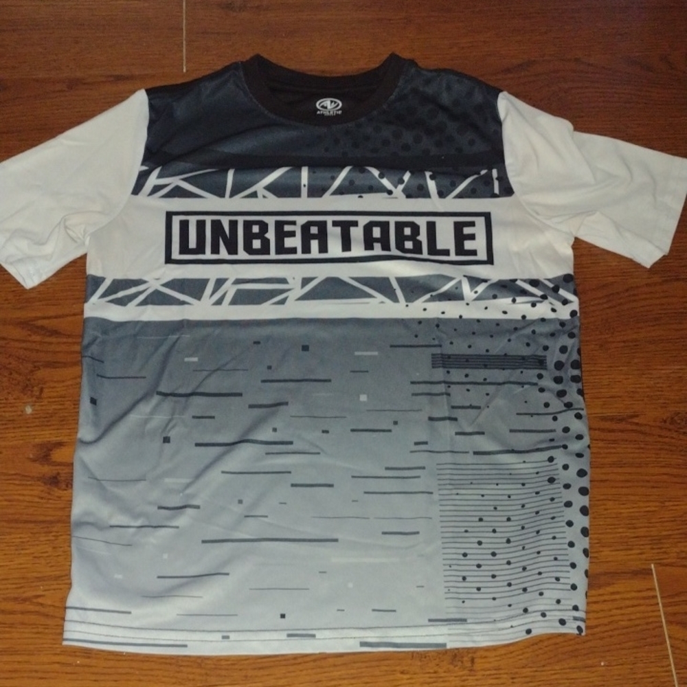 3/$15 Athletic Works Black and Blue Polka Dot Tee